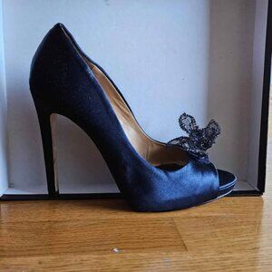 Badgley Mischka navy blue satin peep-toe heels, size 7.5